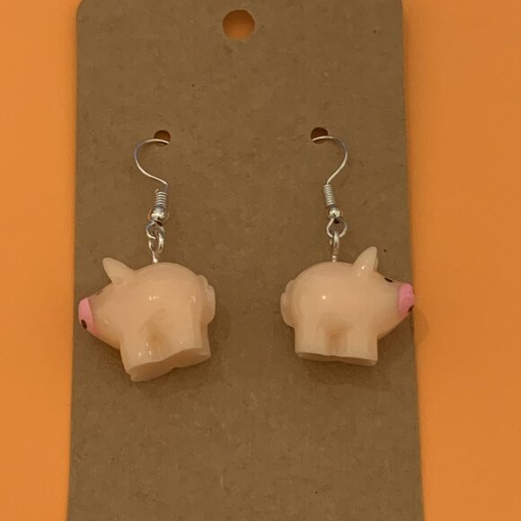 Pig Earring, Silly Earring, Gift Idea, Pig Jewelry, Funny Earring, Silly Earring - Picture 4 of 5